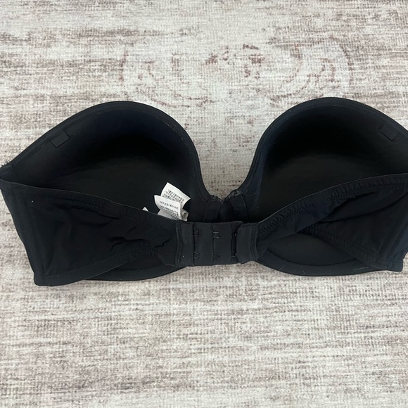 Calvin Klein Black Strapless Bra - Picture 4 of 5